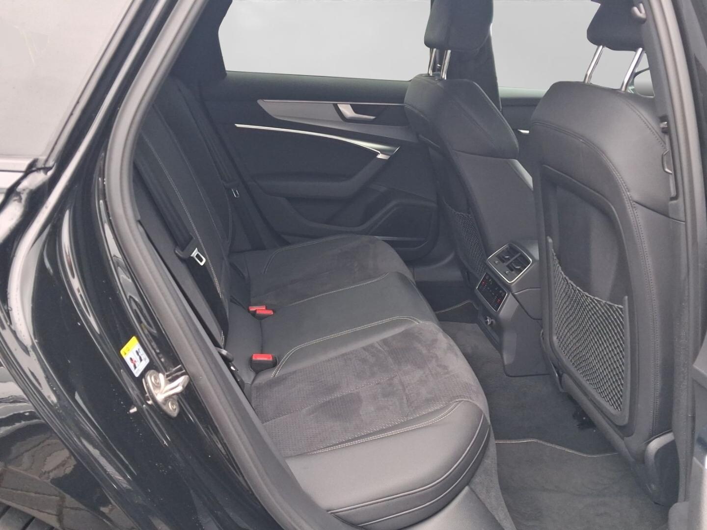 Bild über Audi S6 Avant TDI quattro tiptronic - für weitere Informationen kontaktieren Sie den Audi Partner