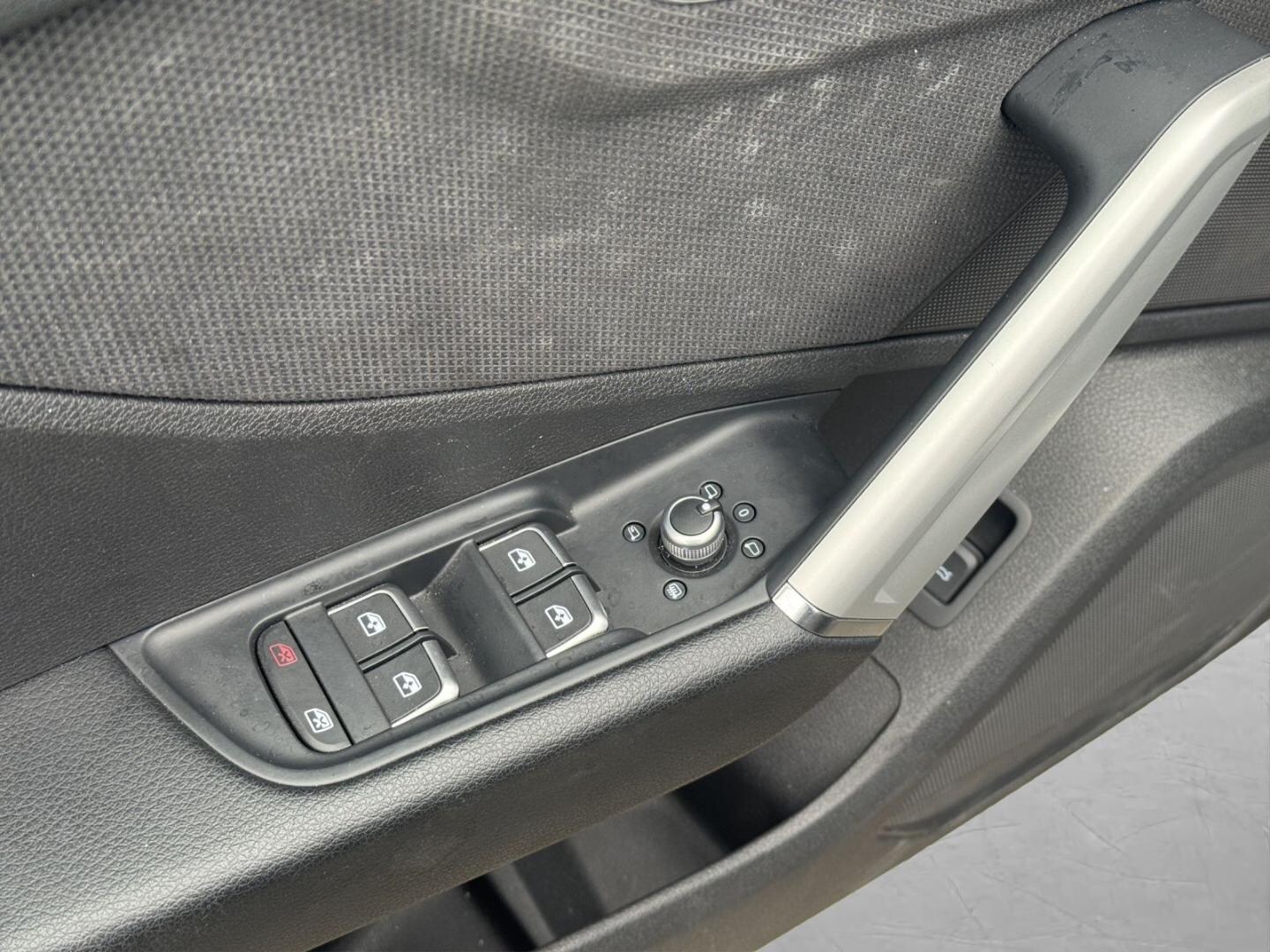 Bild über Audi Q2 advanced 35 TFSI S tronic - für weitere Informationen kontaktieren Sie den Audi Partner