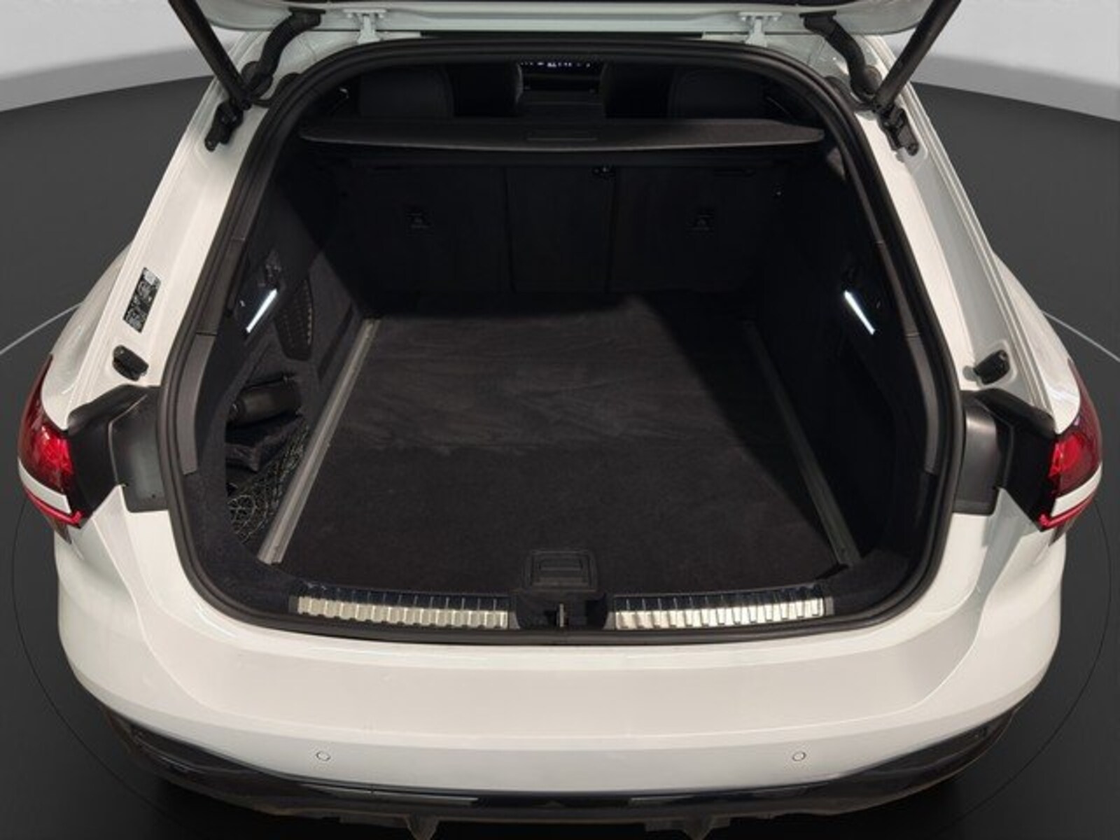 Audi A6 Avant – Bild 9