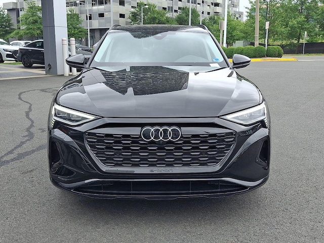 2024 Audi Q8 e-tron