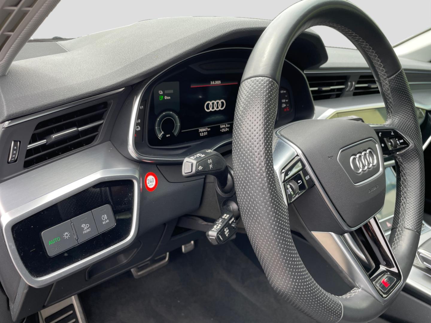 Image about Audi A6 Avant TFSI e 55 TFSI e quattro S tronic