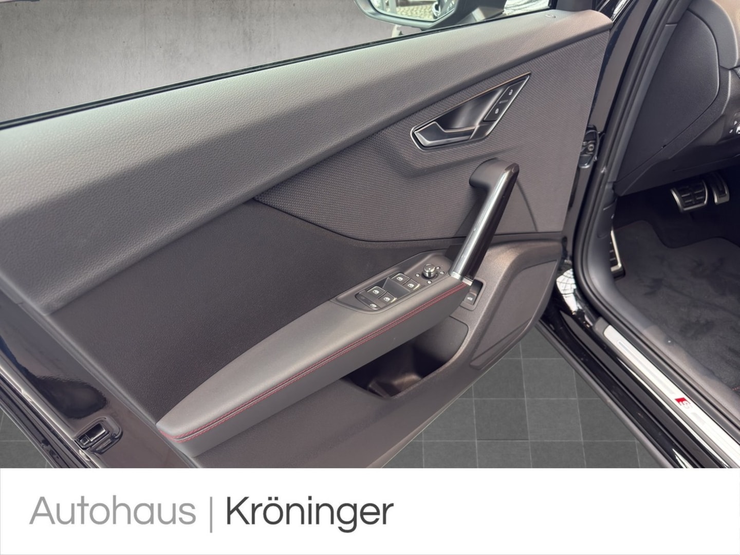 Bild über Audi Q2 S line 35 TFSI S tronic - für weitere Informationen kontaktieren Sie den Audi Partner