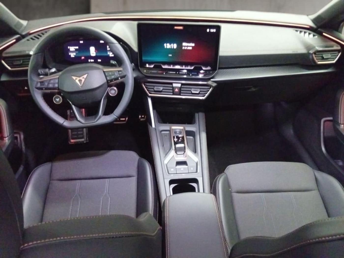 CUPRA Leon Sportstourer 1.5 TSI e-Hybrid DSG 150 kW (204 CV) — photo 4