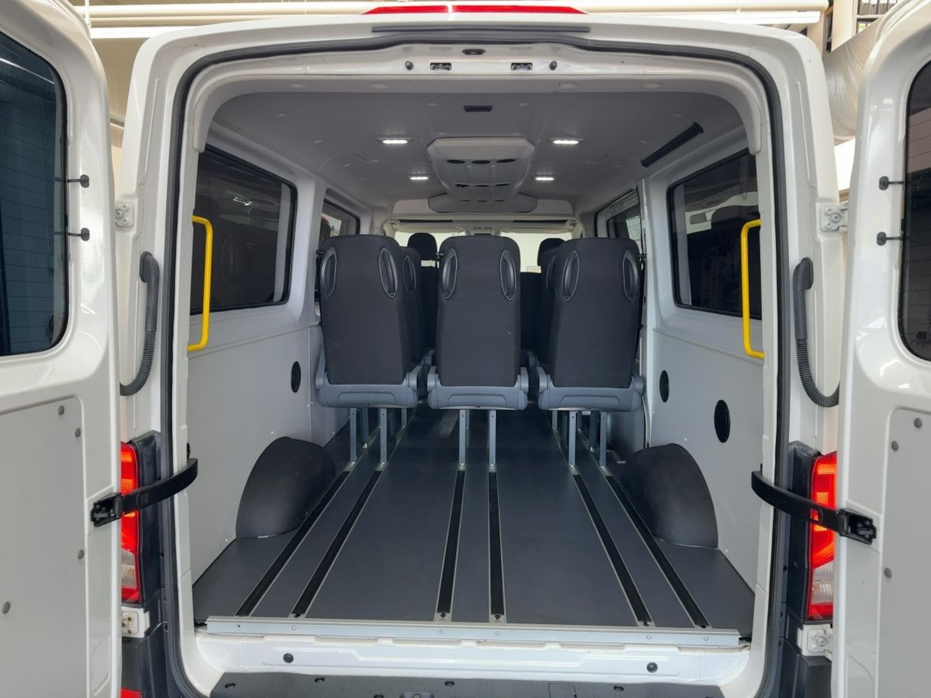 Volkswagen Crafter Kasten mittlerer Radstand