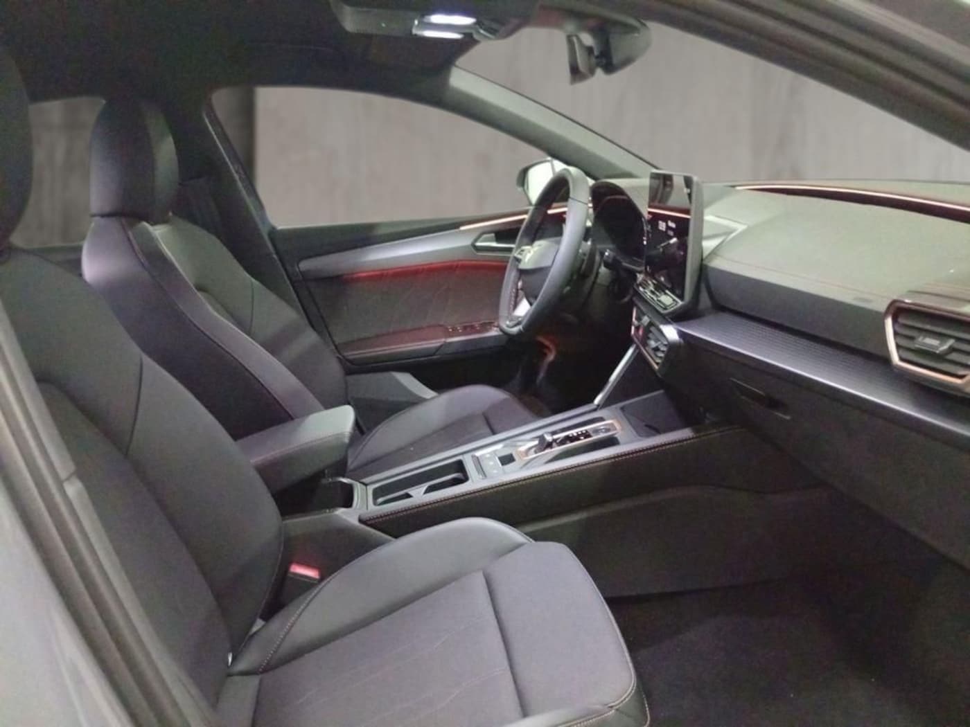 CUPRA Leon Sportstourer 1.5 TSI e-Hybrid DSG 150 kW (204 CV) — photo 5