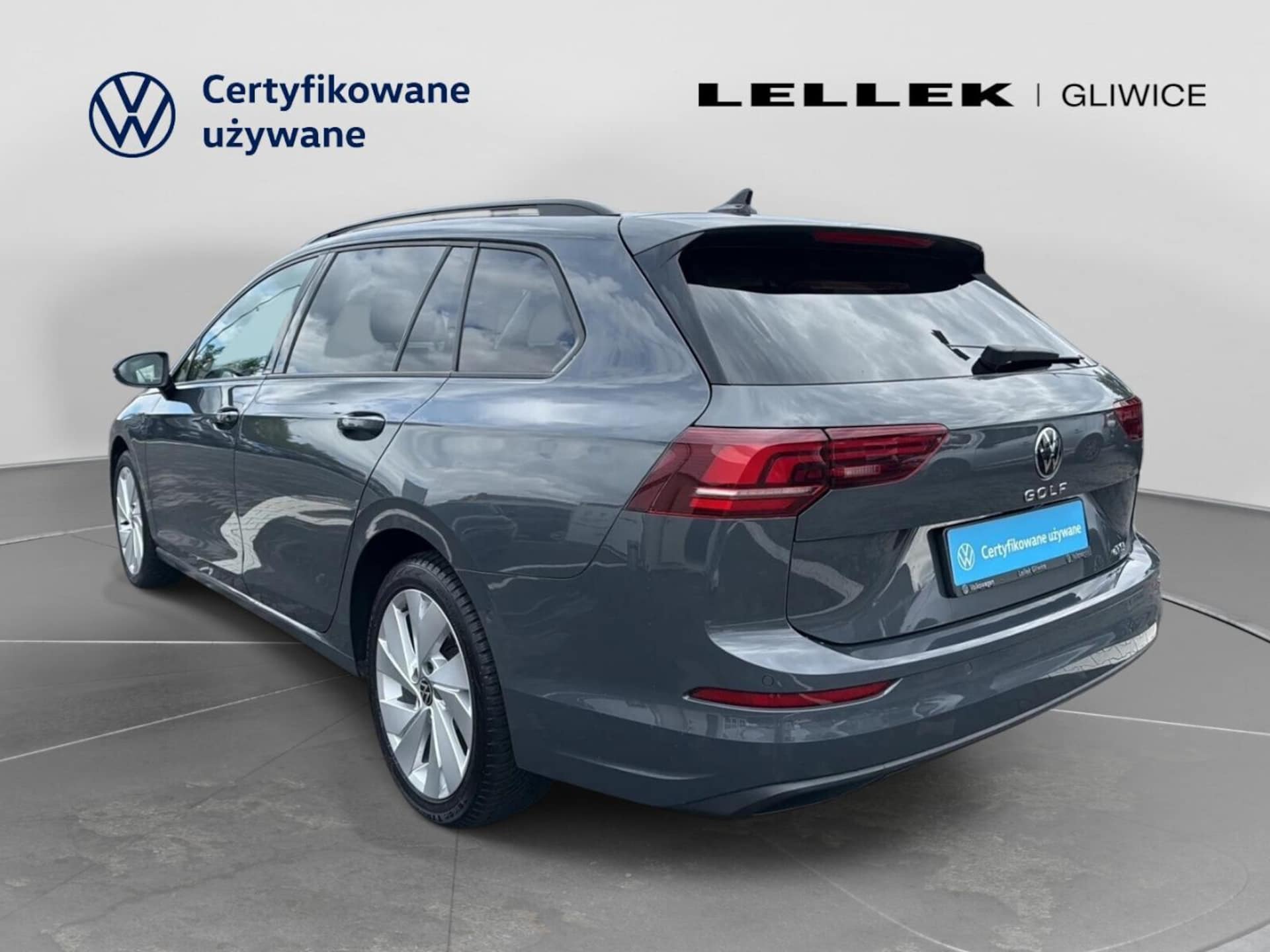 Volkswagen Golf Variant Life