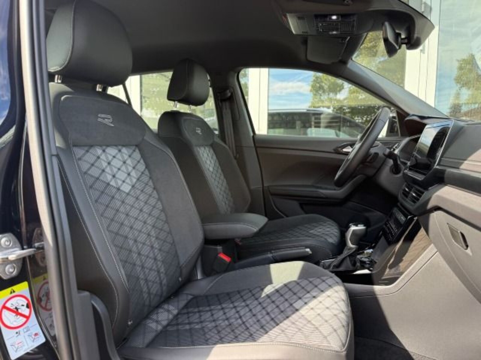 Volkswagen T-Cross – Bild 19