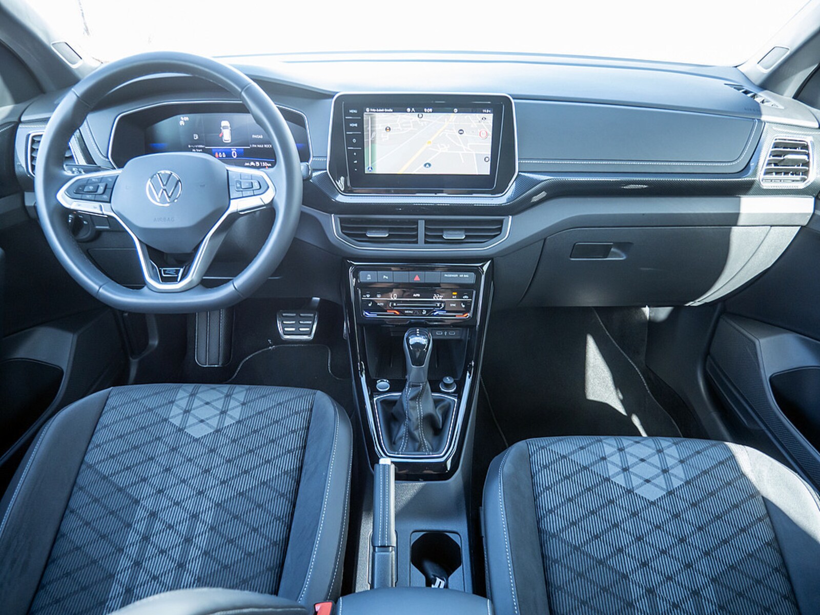 Volkswagen T-Cross – Bild 10
