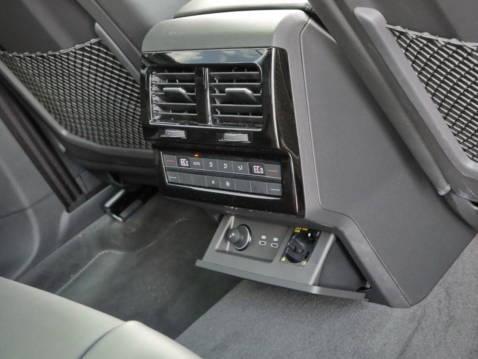 Volkswagen Touareg – Bild 20