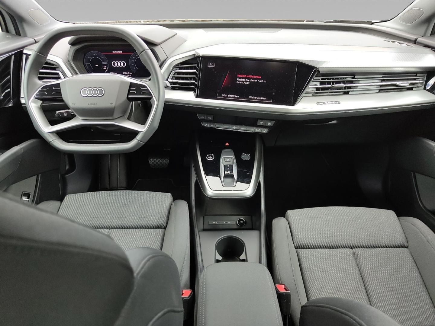 Bild über Audi Q4 e-tron 45 e-tron - für weitere Informationen kontaktieren Sie den Audi Partner