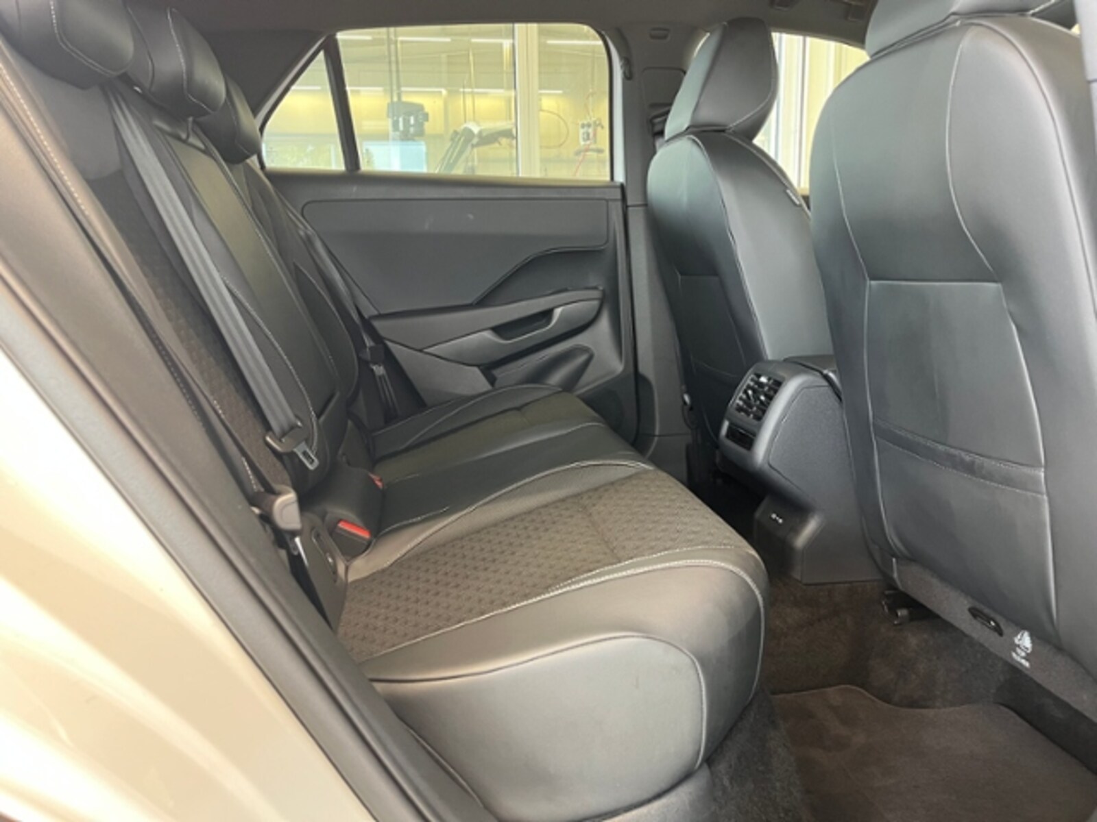 Volkswagen T-Roc – Bild 11