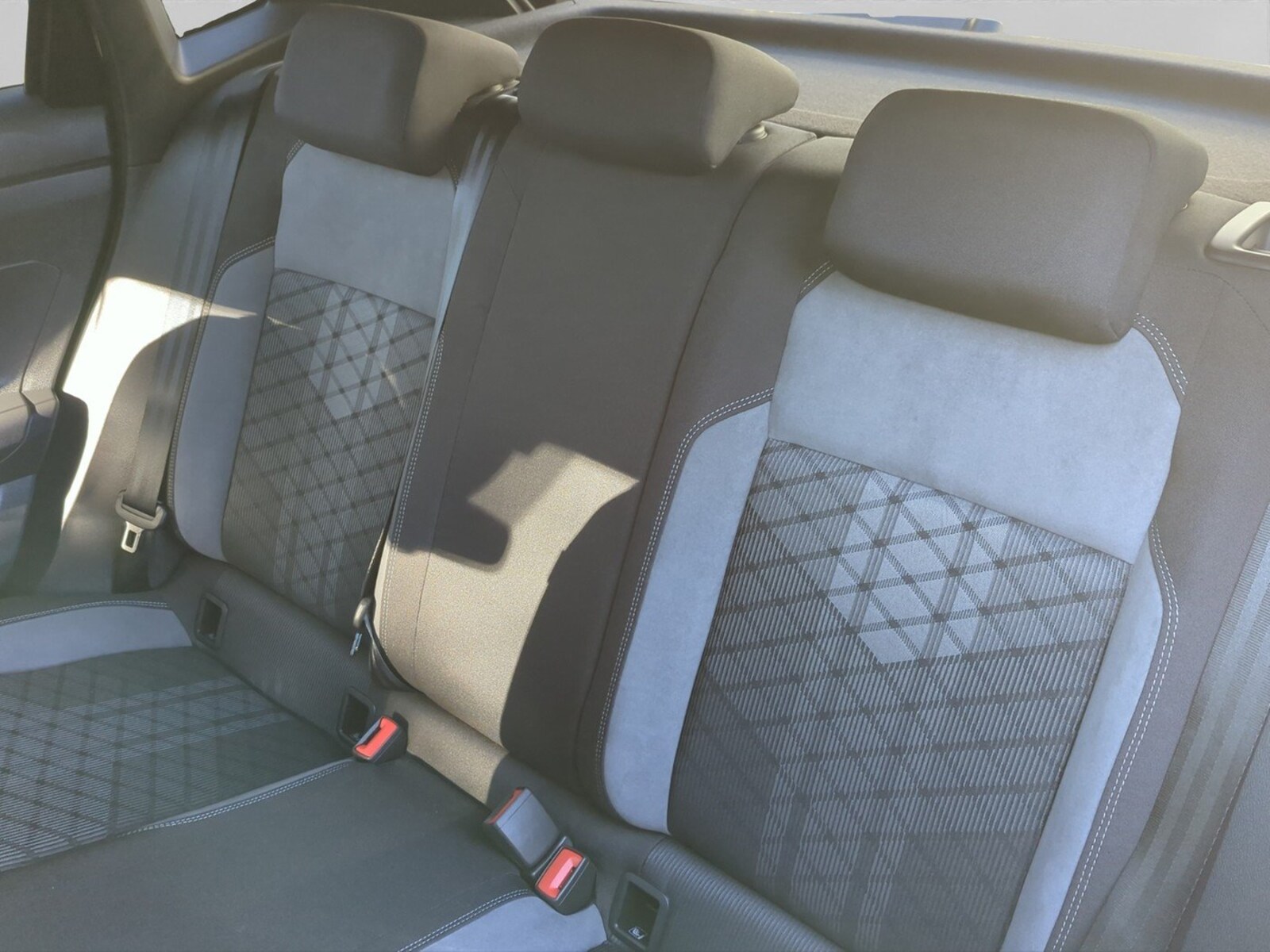 Volkswagen Polo – Bild 11