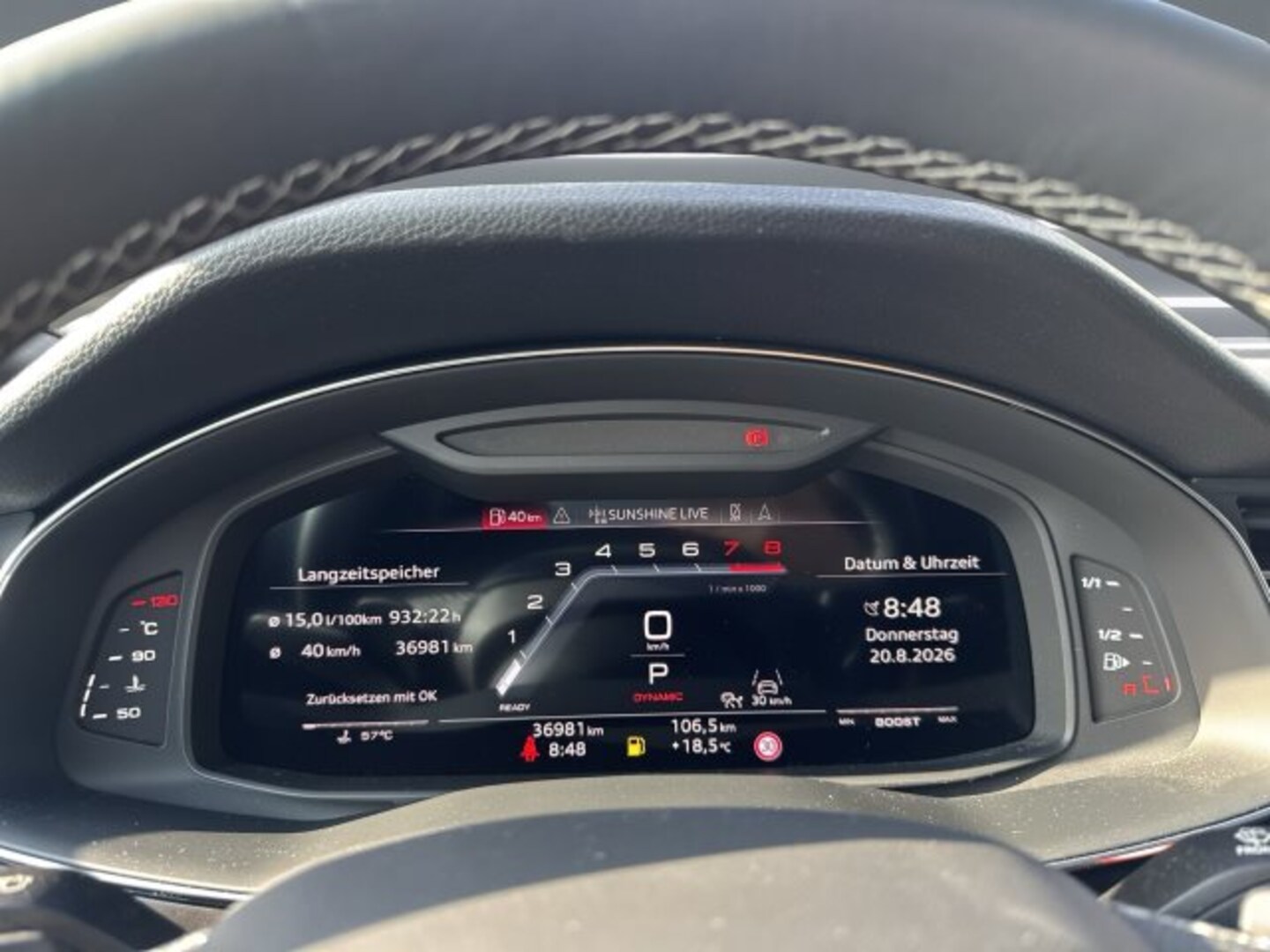 Bild über Audi SQ8 TFSI quattro tiptronic - für weitere Informationen kontaktieren Sie den Audi Partner