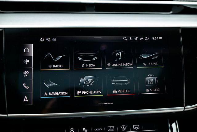 2025 Audi S8 Base - Photo 39