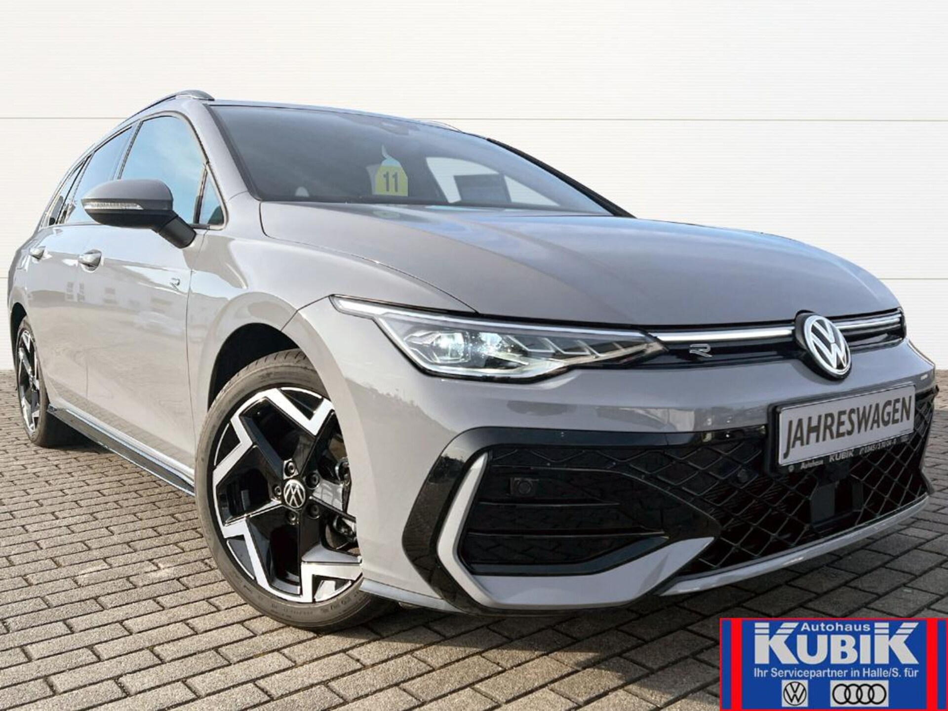Volkswagen Golf Variant R-Line