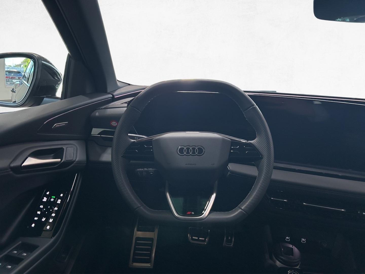 Bild über Audi Q6 SUV e-tron e-tron quattro - für weitere Informationen kontaktieren Sie den Audi Partner