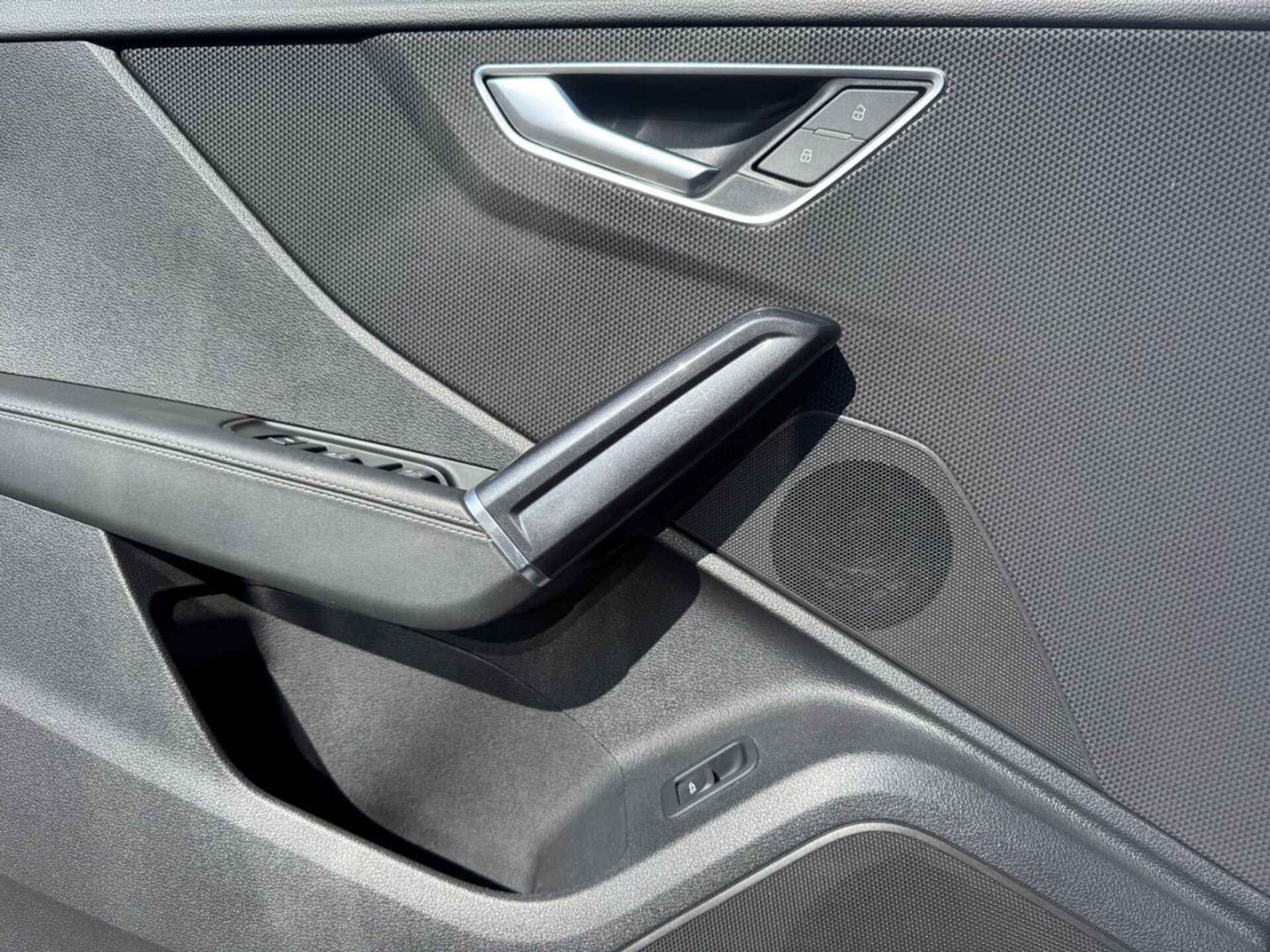 Audi SQ2