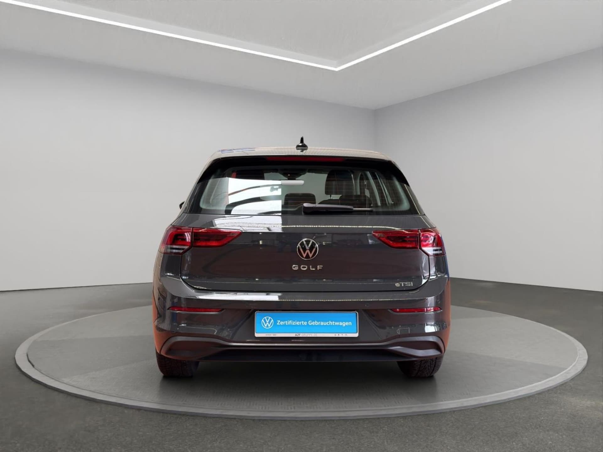 Volkswagen Golf Life