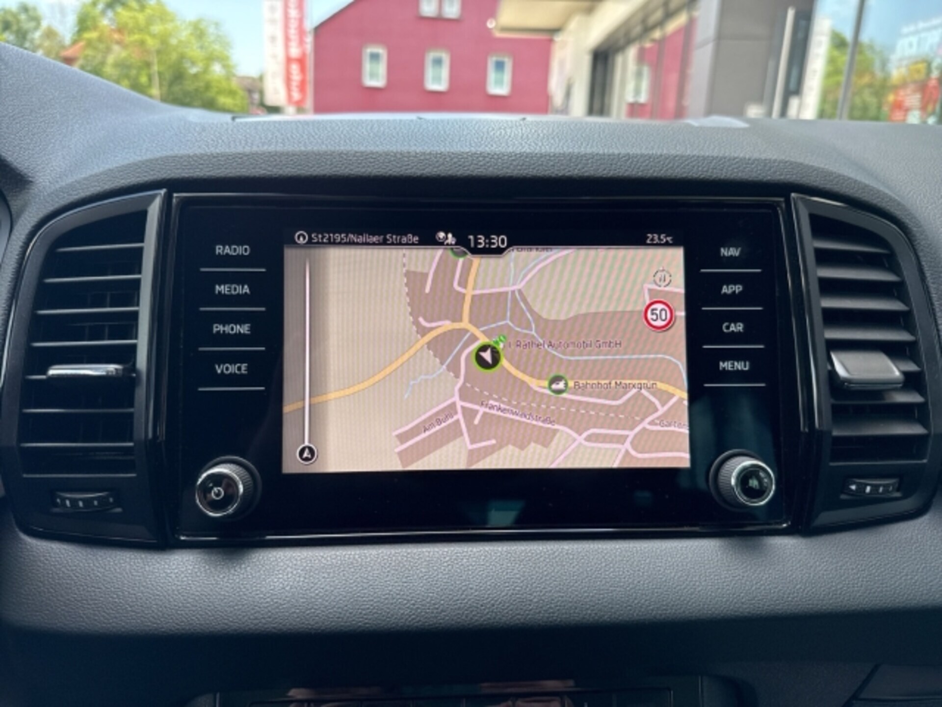 Skoda Karoq Selection