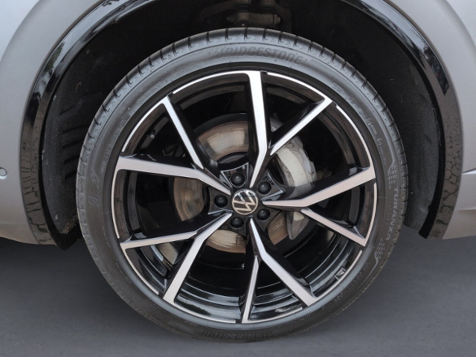 Volkswagen Touareg – Bild 9