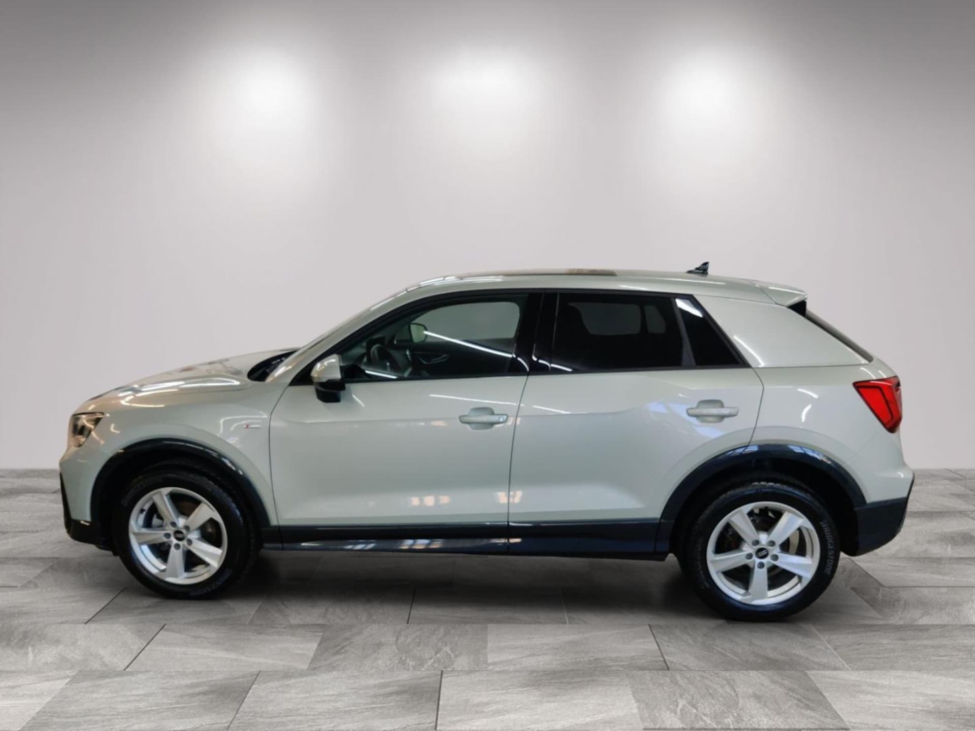 Audi Q2 S line