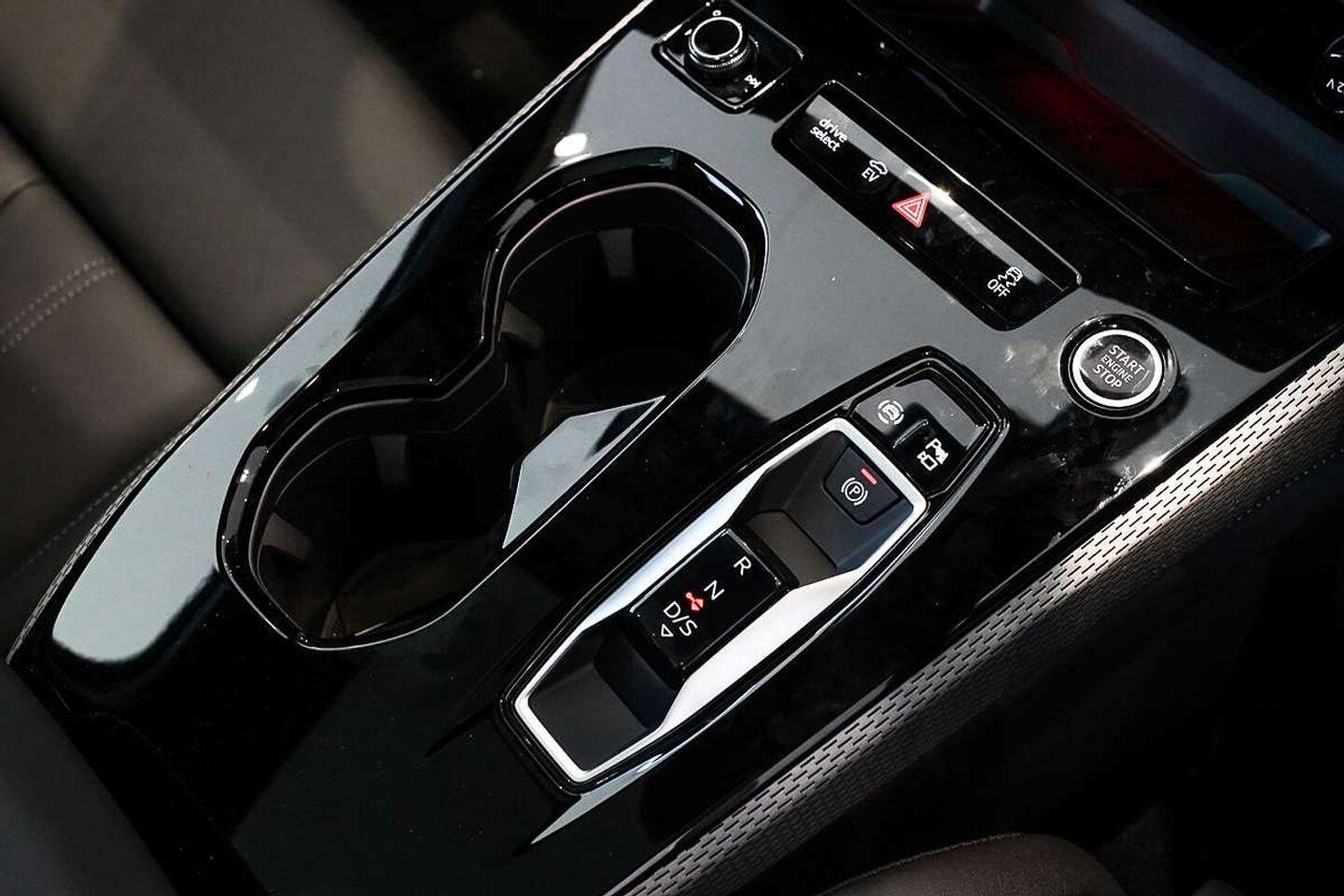 Image about Audi A5 Sedan TFSI e e-hybrid quattro 270 kW S tronic