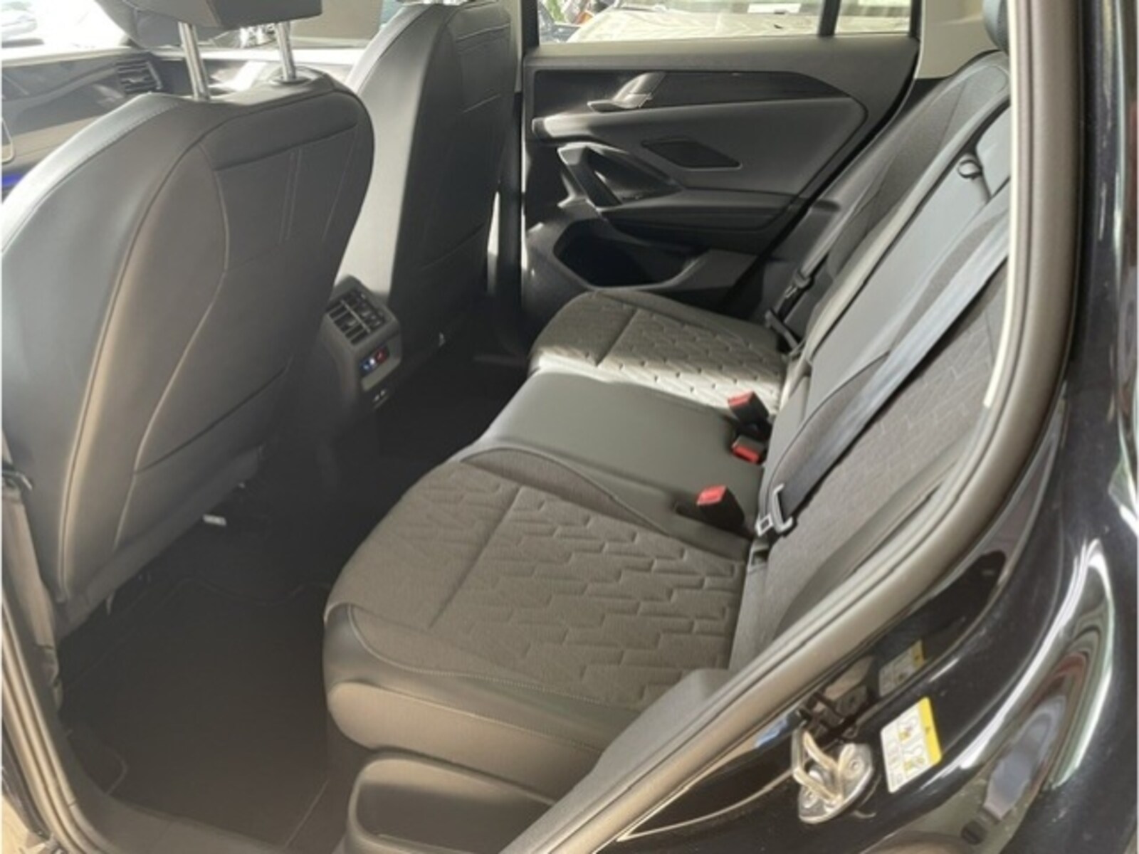 Volkswagen Tiguan – Bild 10