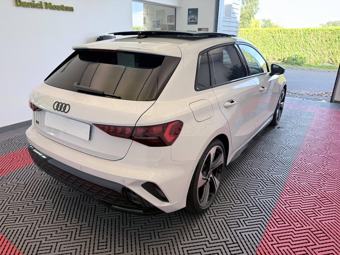 Image about Audi A3 Sportback S line TDI 150 ch S tronic