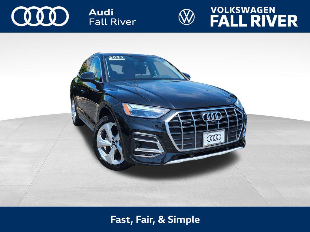 2021 Audi Q5 45 Premium Plus's photo