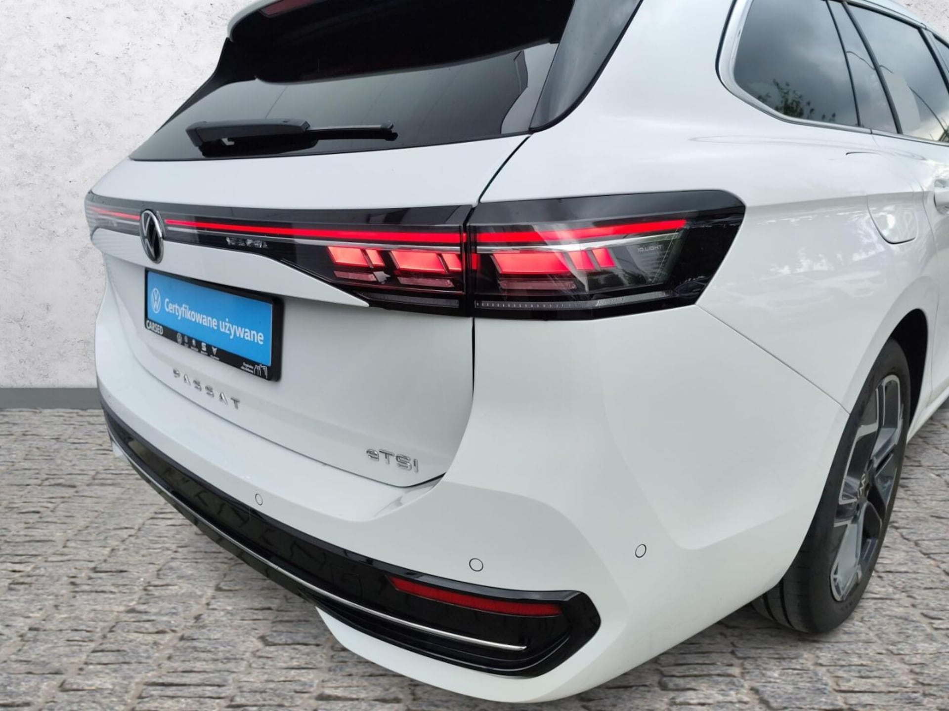 Volkswagen Passat Elegance