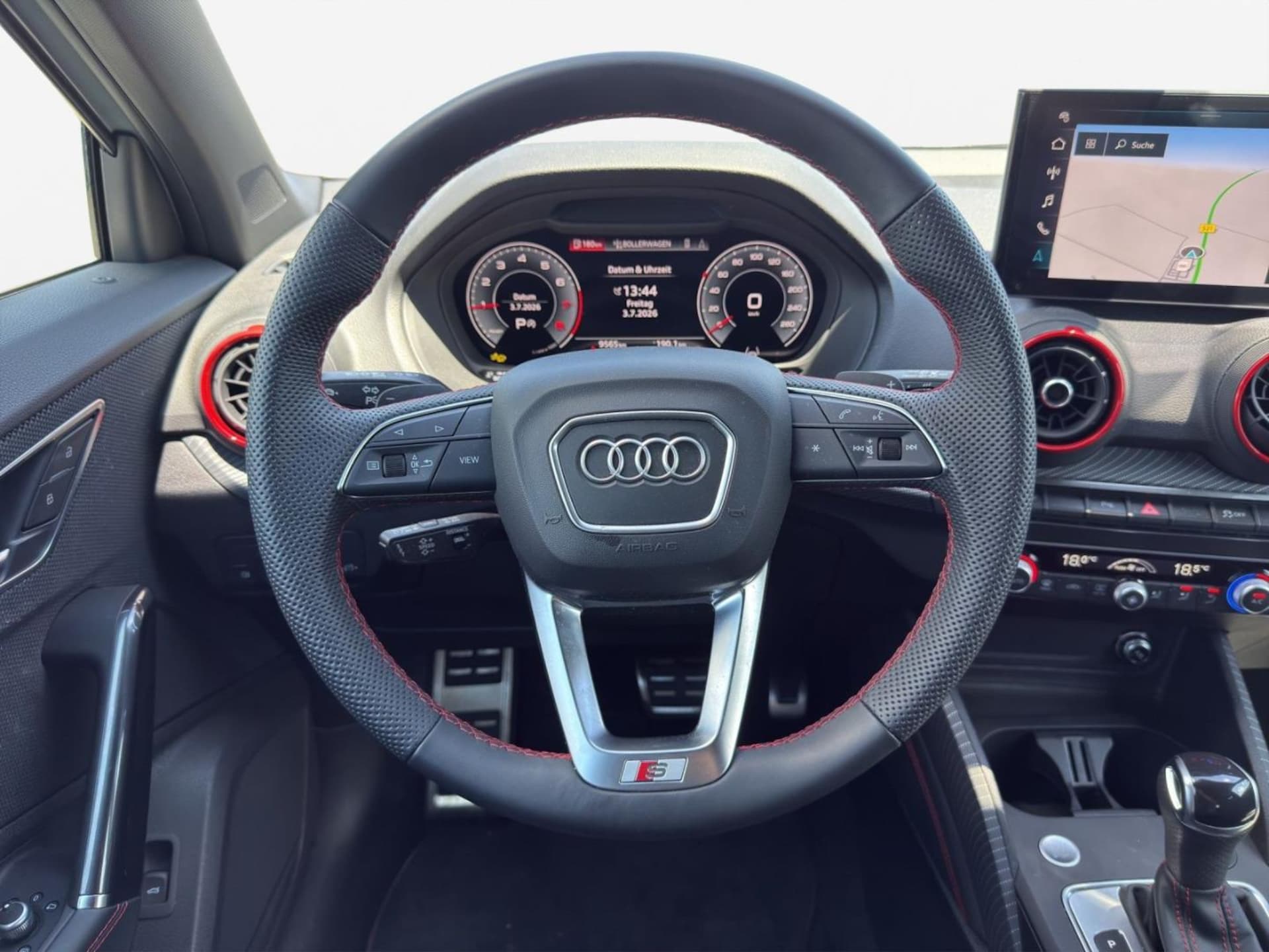 Audi Q2 S line