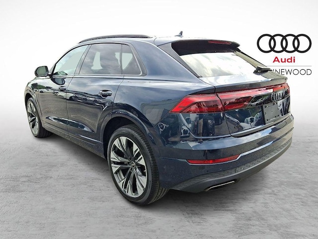 2025 Audi Q8
