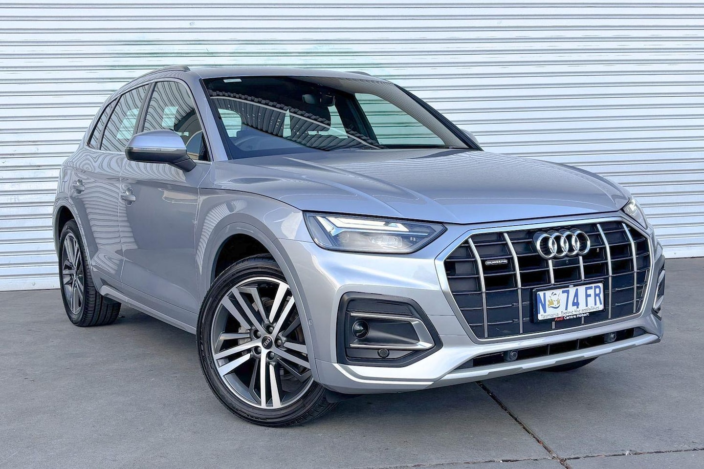 Image about Audi Q5 Sport 40 TDI quattro S tronic
