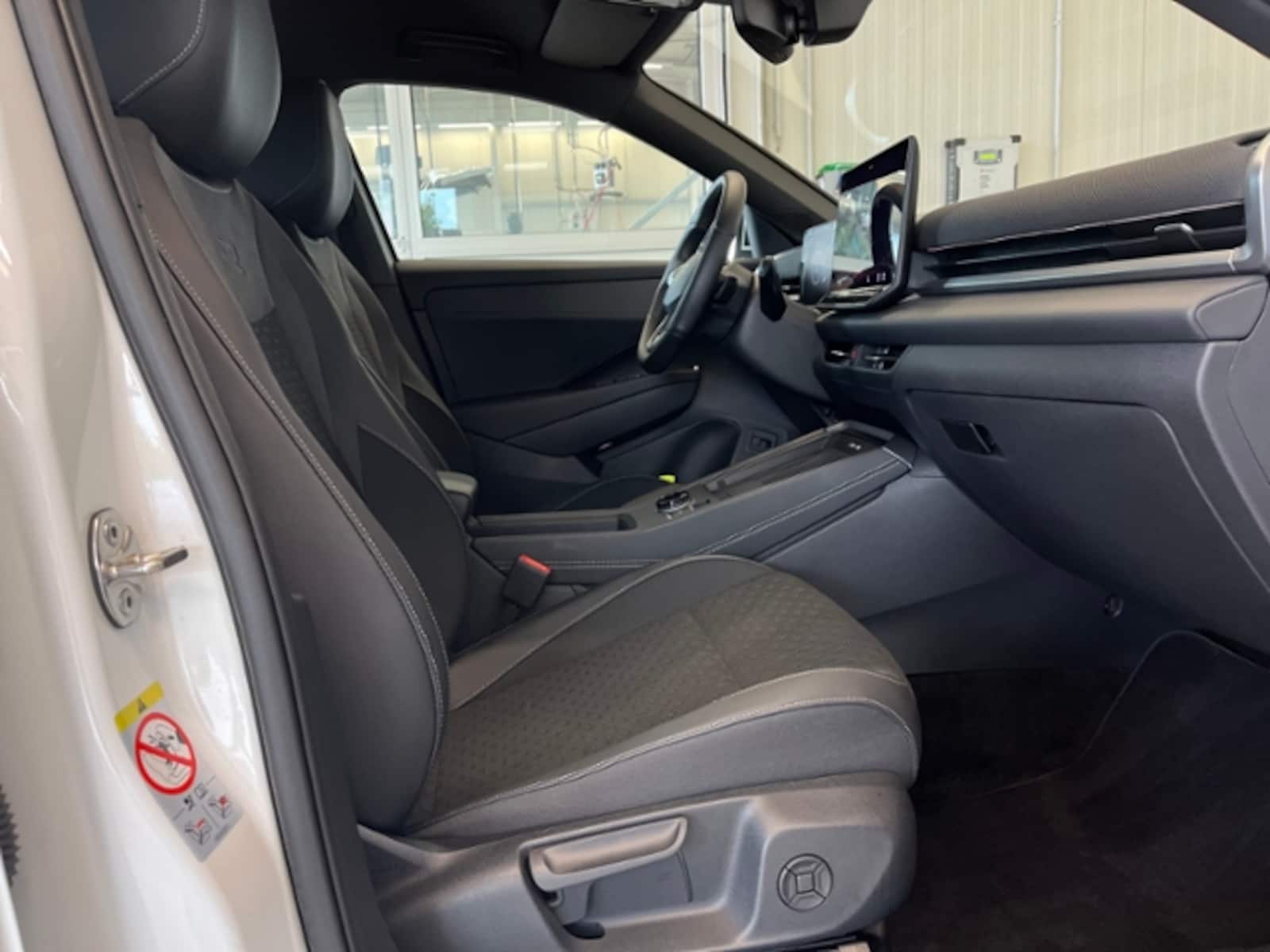 Volkswagen T-Roc – Bild 13
