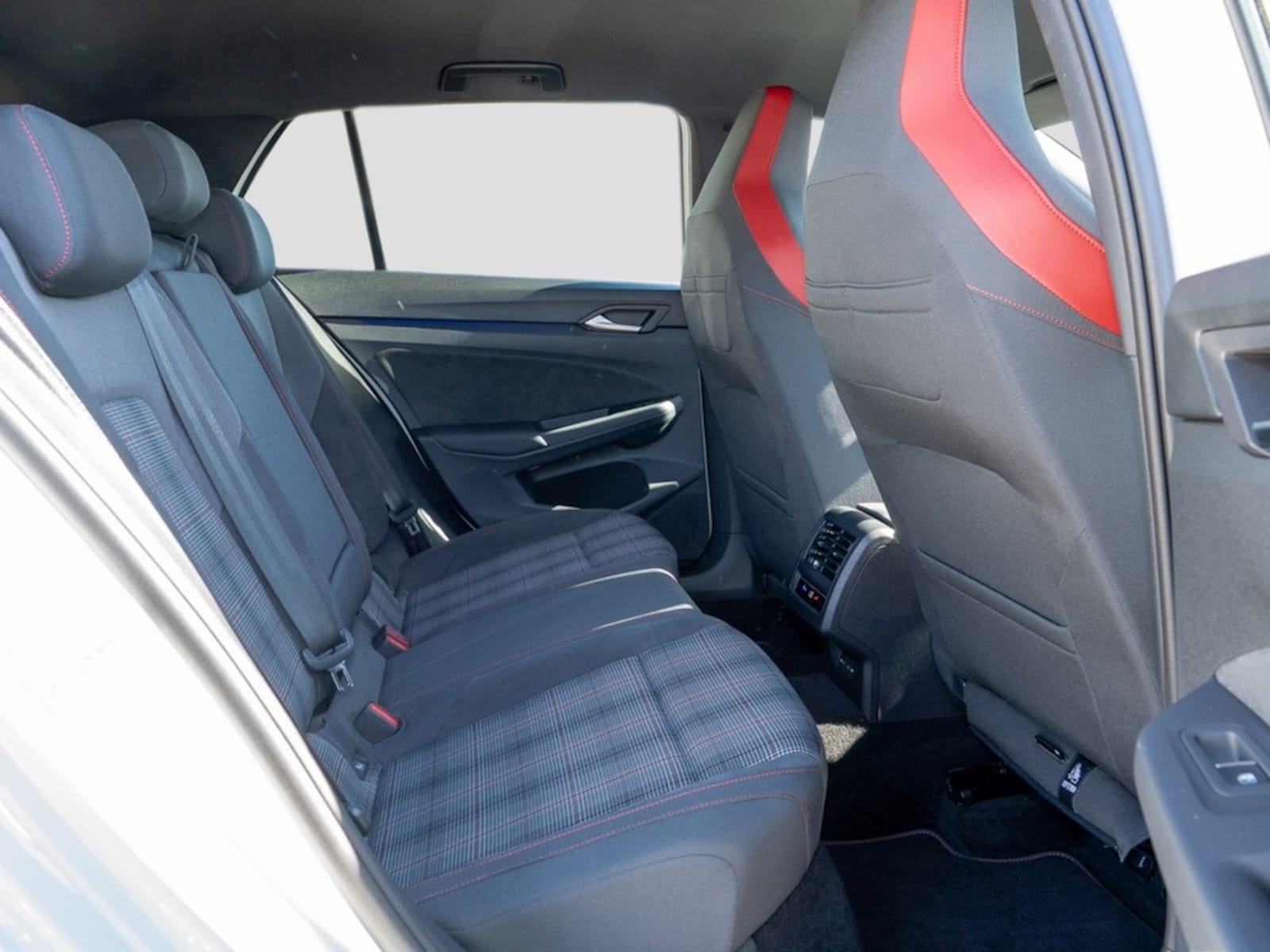 Volkswagen Golf – Bild 9