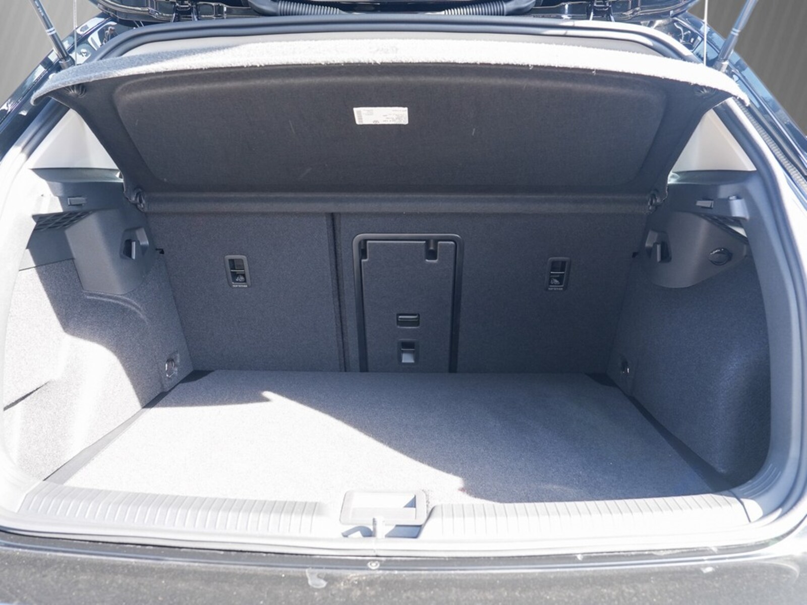 Volkswagen Golf – Bild 6