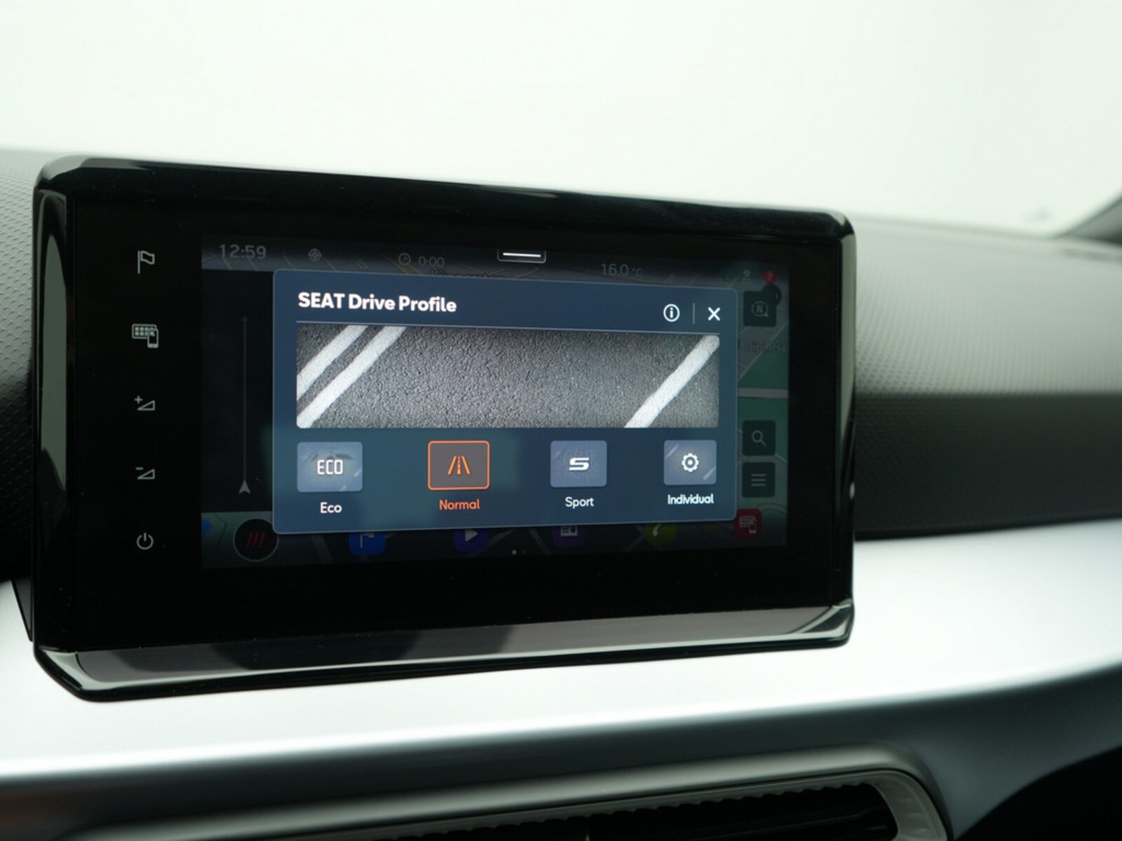 SEAT Arona – Bild 9