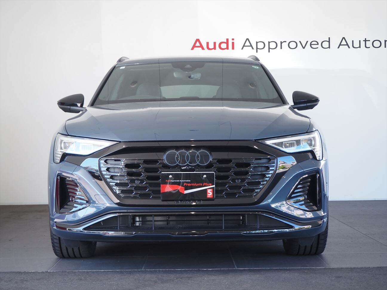 Image about Audi Q8 e-tron 55 e-tron S line