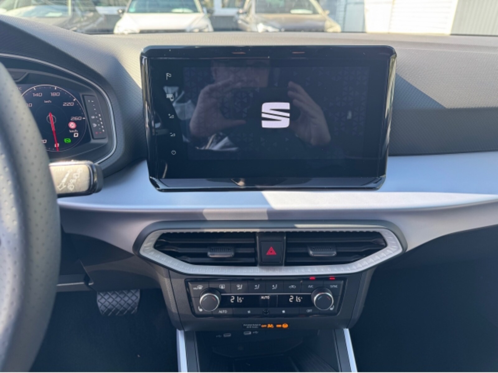 SEAT Arona – Bild 13