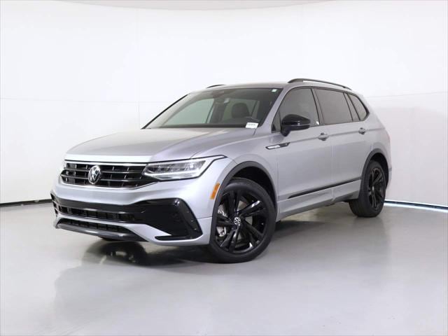2023 Volkswagen Tiguan SE R-LINE BLACK