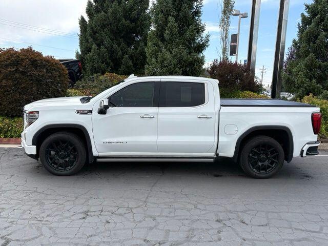 2024 GMC Sierra