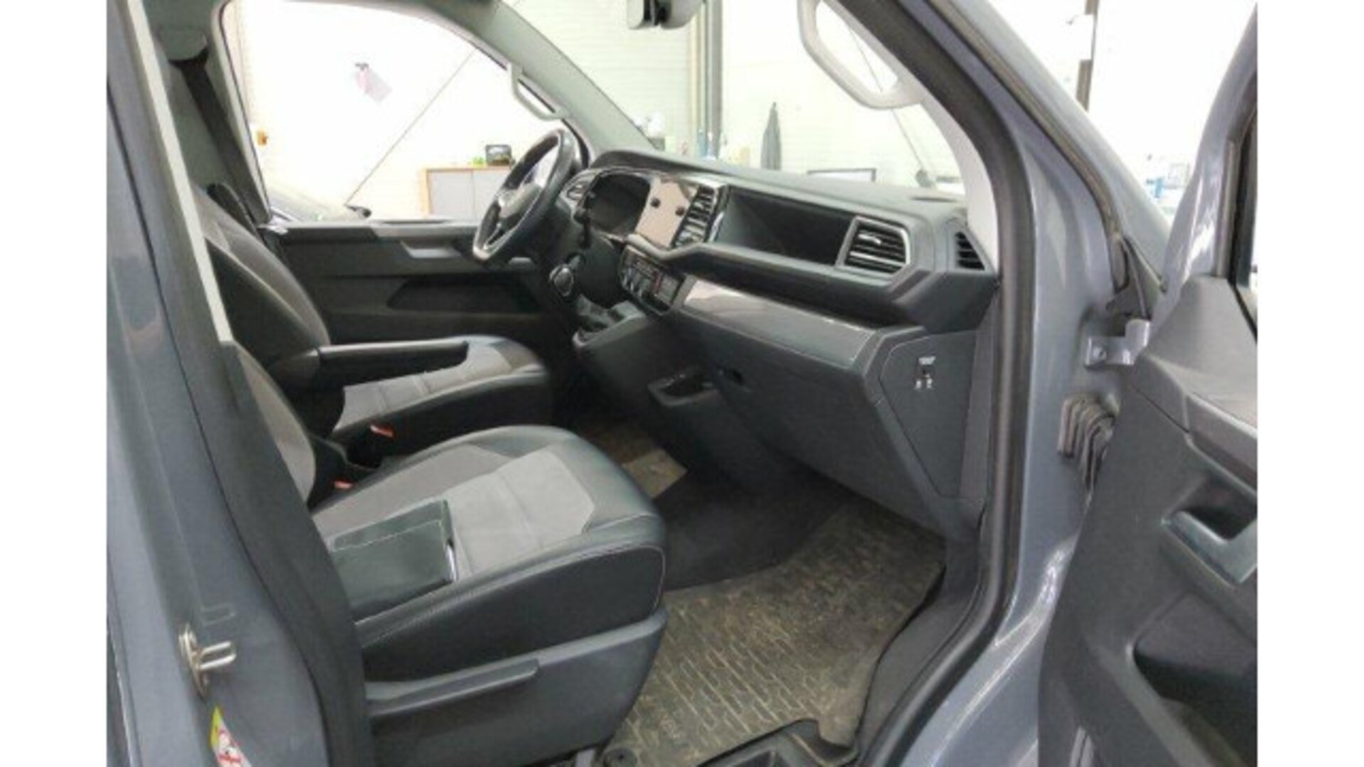 Volkswagen T6.1 Multivan Comfortline