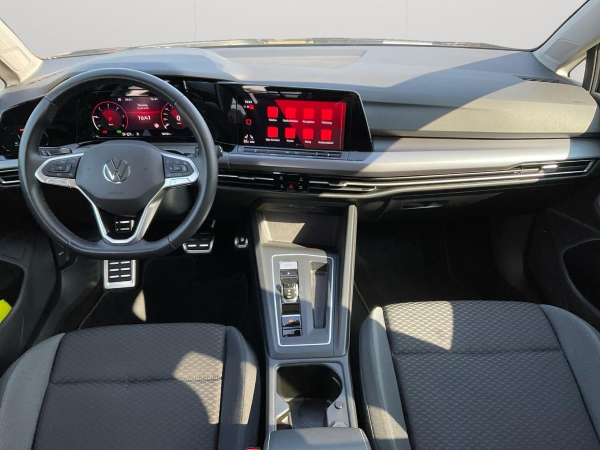 Volkswagen Golf Active