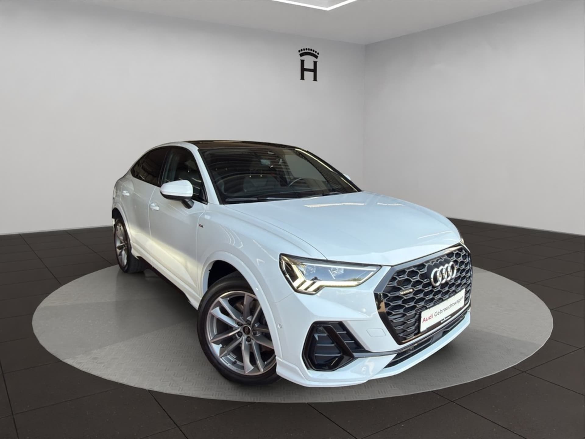 Audi Q3 Sportback S line