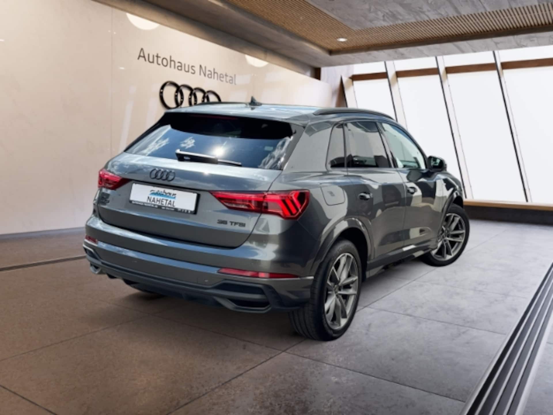 Audi Q3 SUV S line