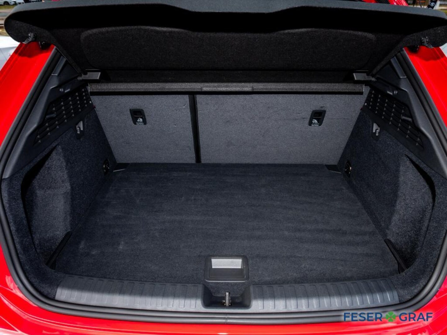 Bild über Audi A3 Sportback S line 35 TFSI S tronic - für weitere Informationen kontaktieren Sie den Audi Partner