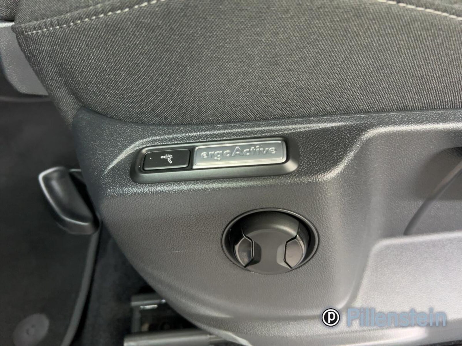 Volkswagen Tiguan Allspace – Bild 7