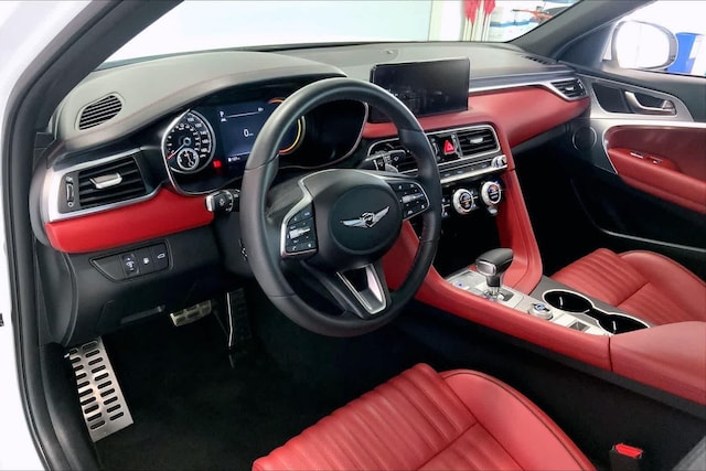 2023 Genesis G70