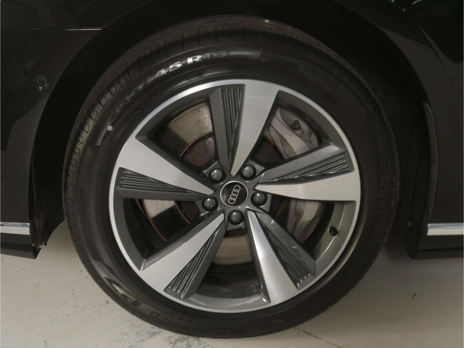 Audi A8 – Bild 9
