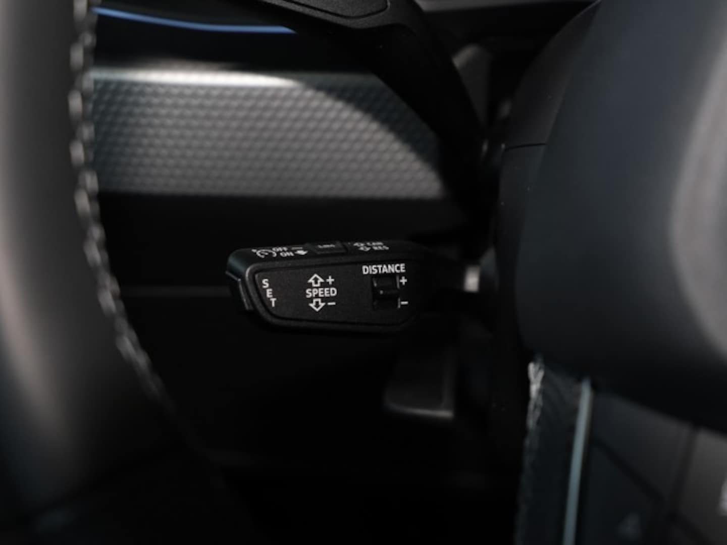 Bild über Audi A1 allstreet 35 TFSI S tronic - für weitere Informationen kontaktieren Sie den Audi Partner